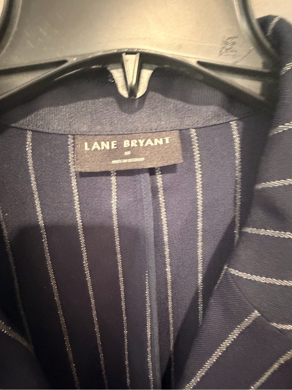 Lane Bryant Navy Pinstripe Blazer - Size 18 - Picture 5 of 5